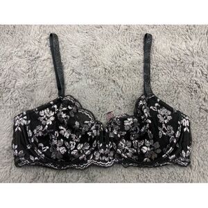 Victoria’s Secret black and silver dream angels push up without padding bra